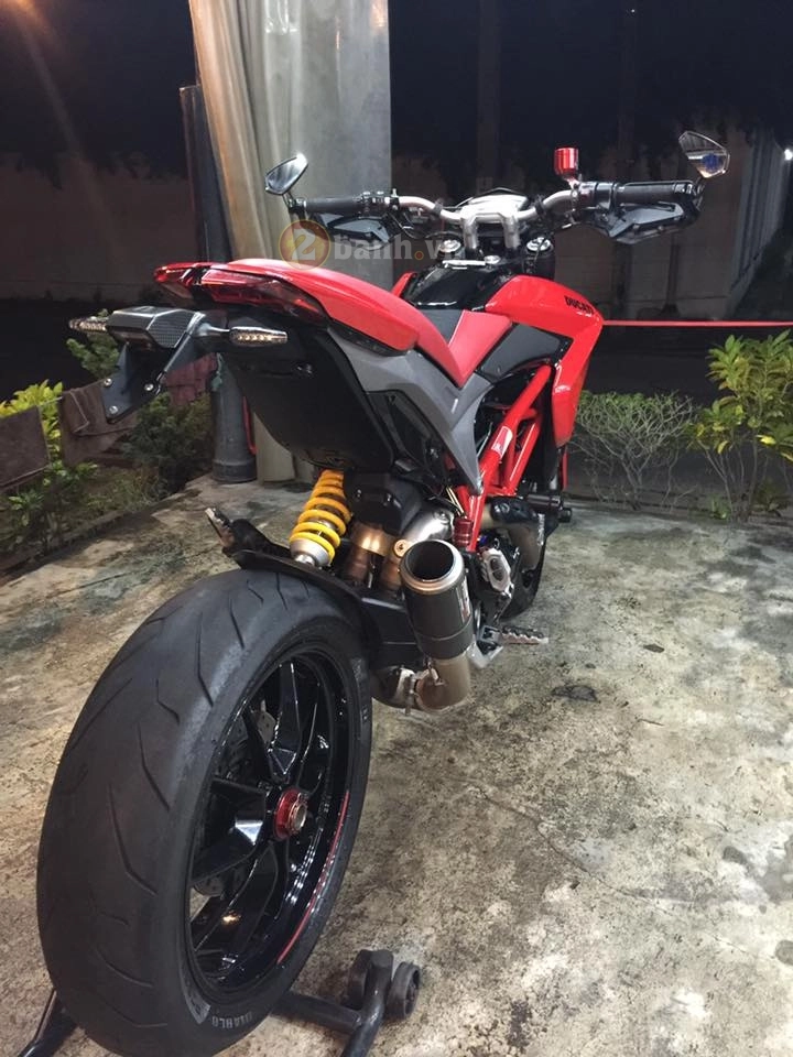 Ducati hypermotard 821 trang bị nhiều đồ chơi giá trị - 11