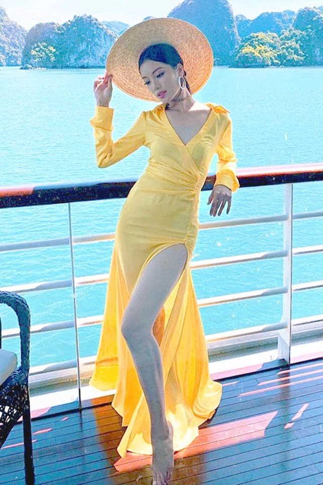 Đụng váy áo với hhen niê và hương giang thí sinh miss world liệucó toả sáng như đàn chị - 2