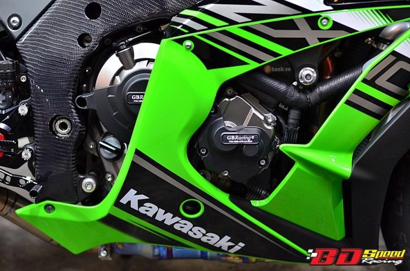 Kawasaki zx-10r 2016 độ đơn giản nhưng đầy sức hấp dẫn - 9