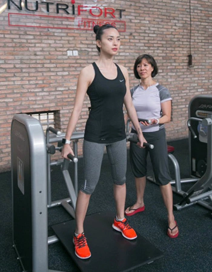 Mặc đồ bó sát tập gym hết mình loạt mỹ nhân việt để lộ vùng nhạy cảm hết hồn - 7