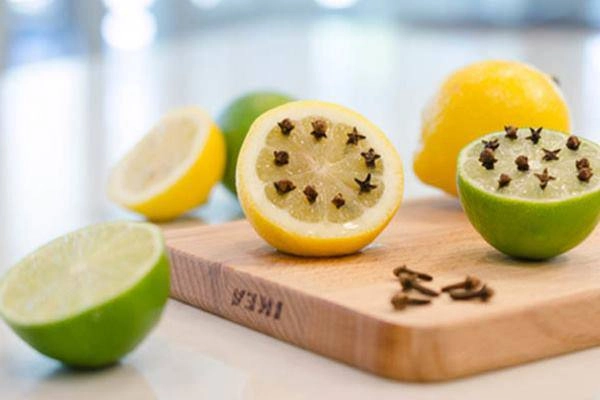 Mẹ chồng âm thầm đặt tỏi vào chỗ này con dâu bất ngờ thấy điều lạ sau 1 đêm - 3