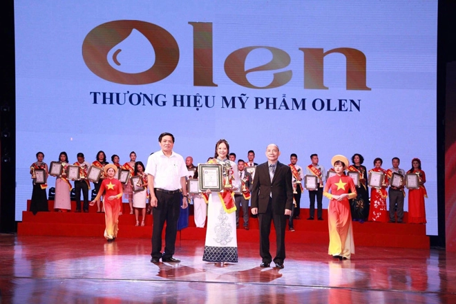 Mỹ phẩm thiên nhiên olen đạt top 10 thương hiệu - nhãn hiệu nổi tiếng đất việt 2019 - 1