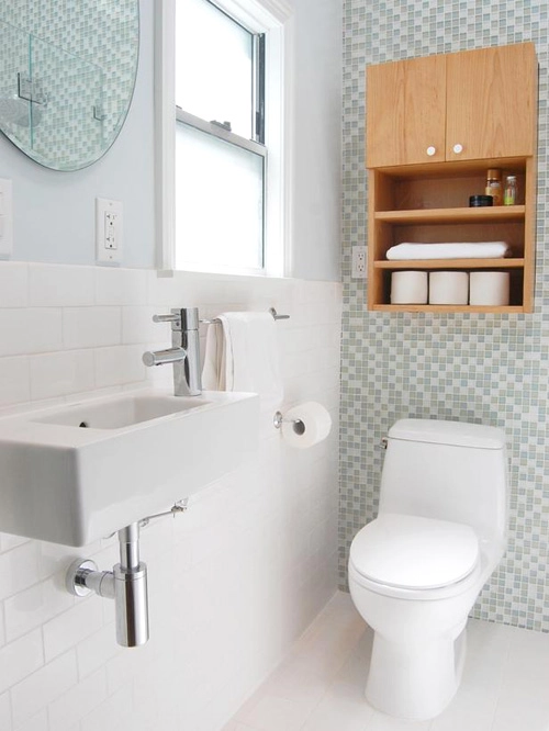 Nhét bồn tắm vừa khít toilet chỉ 3m2 - 2