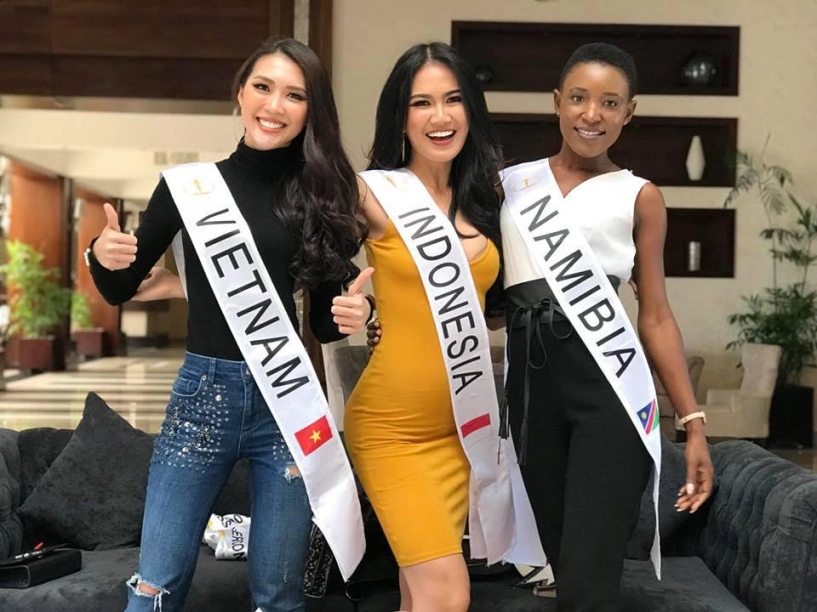 Sau hai ngày đối thủ của tường linh tại miss intercontinental 2017 đã lộ diện - 1