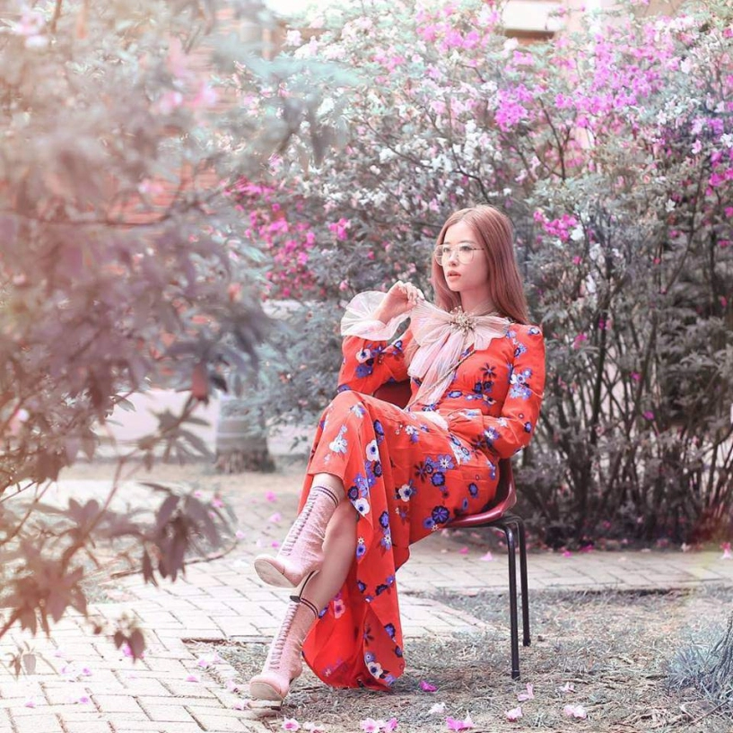 35 tuổi nhưng người đẹp xứ cảng thơm đi đâu cũng trẻ nhất nhờ trung thành với gam màu này - 14