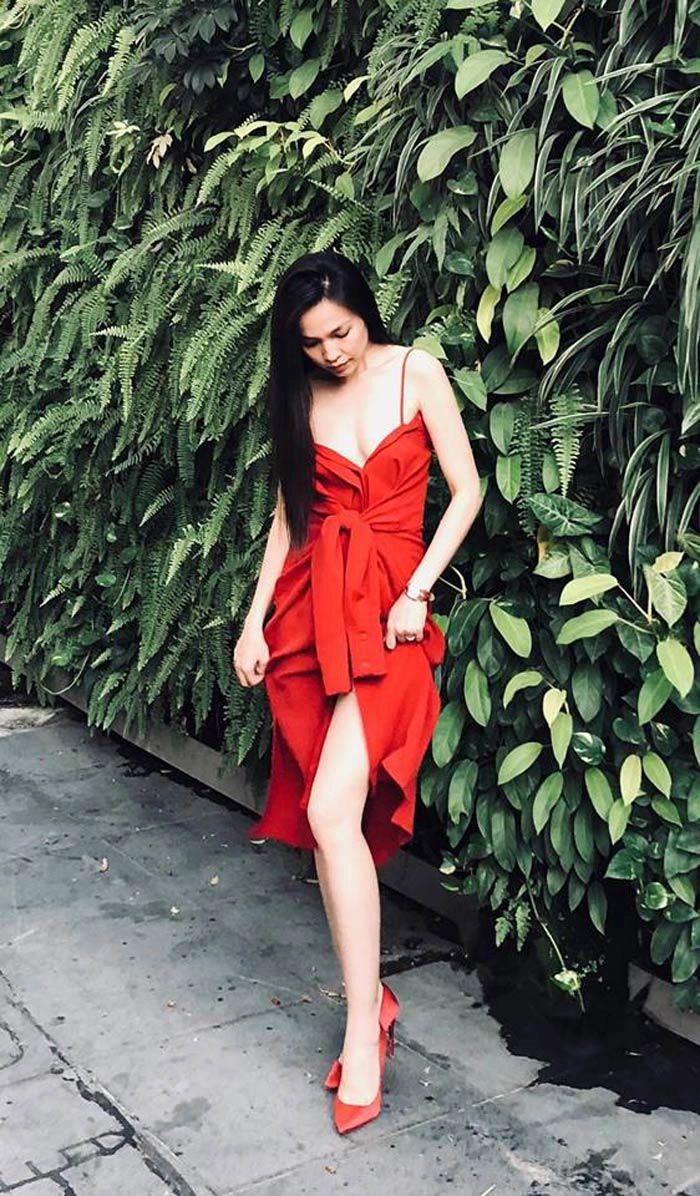 4 bà mẹ đơn thân này ai cũng mặc cực trẻ trung nhưng hiền thục vẫn giỏi cưa sừng nhất - 5