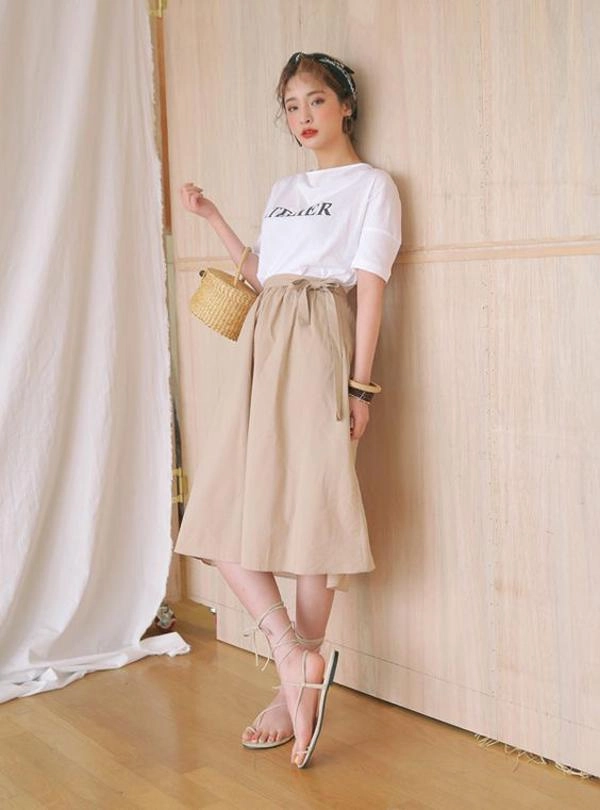 5 cách tận dụng váy midi khiến chị em đi làm đi chơi đều nổi nhất hội - 2