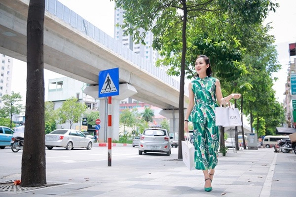9x phương phương xinh đẹp tài năng cùng gout thời trang công sở hút mắt - 10
