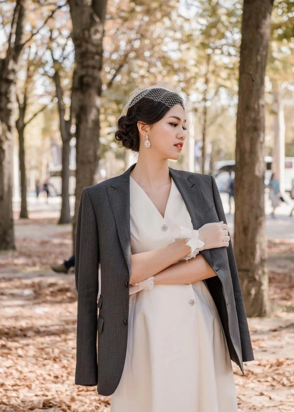 Á hậu thanh tú đẹp như công nương với váy cưới lấy cảm hứng từ song hye kyo - 4