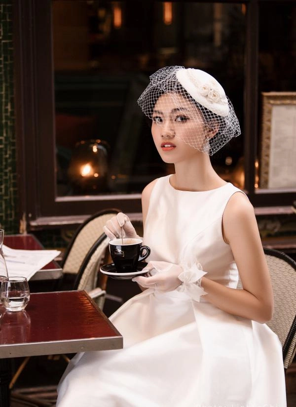 Á hậu thanh tú đẹp như công nương với váy cưới lấy cảm hứng từ song hye kyo - 5