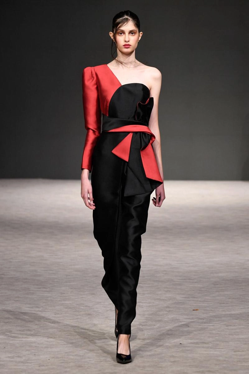 Á hậu thiên lý xinh đẹp và thần thái ngồi hàng ghế đầu vancouver fashion week - 5