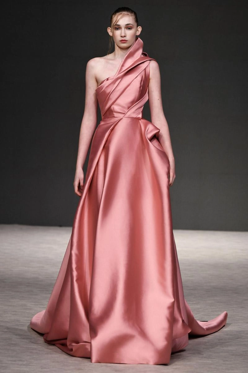 Á hậu thiên lý xinh đẹp và thần thái ngồi hàng ghế đầu vancouver fashion week - 6