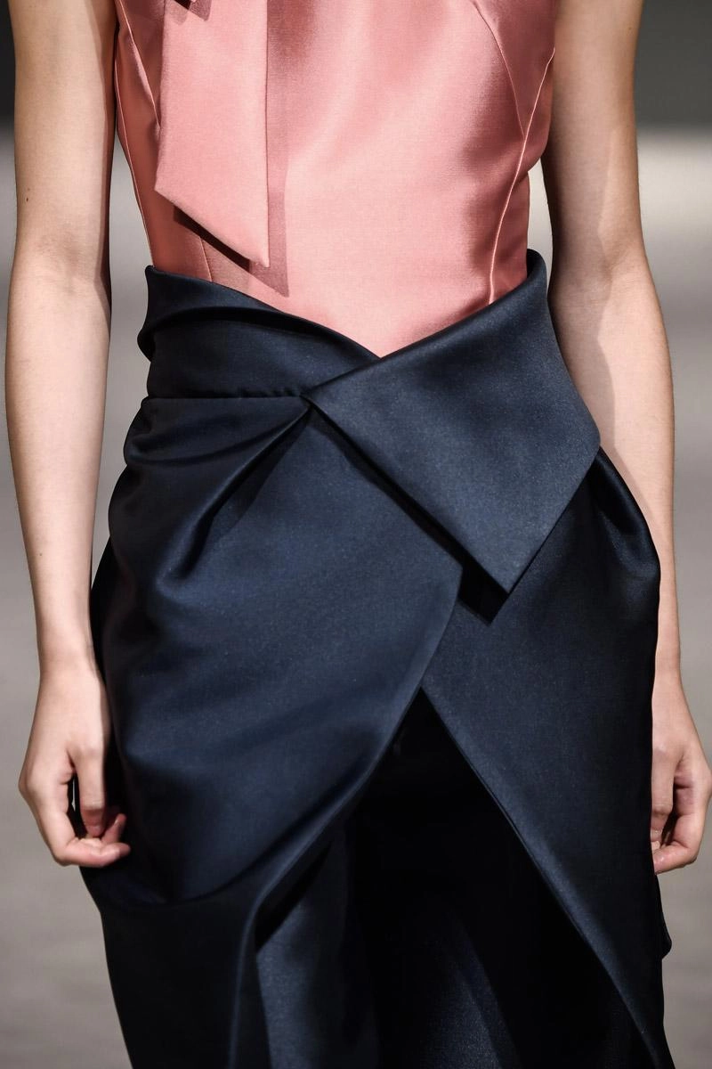 Á hậu thiên lý xinh đẹp và thần thái ngồi hàng ghế đầu vancouver fashion week - 11