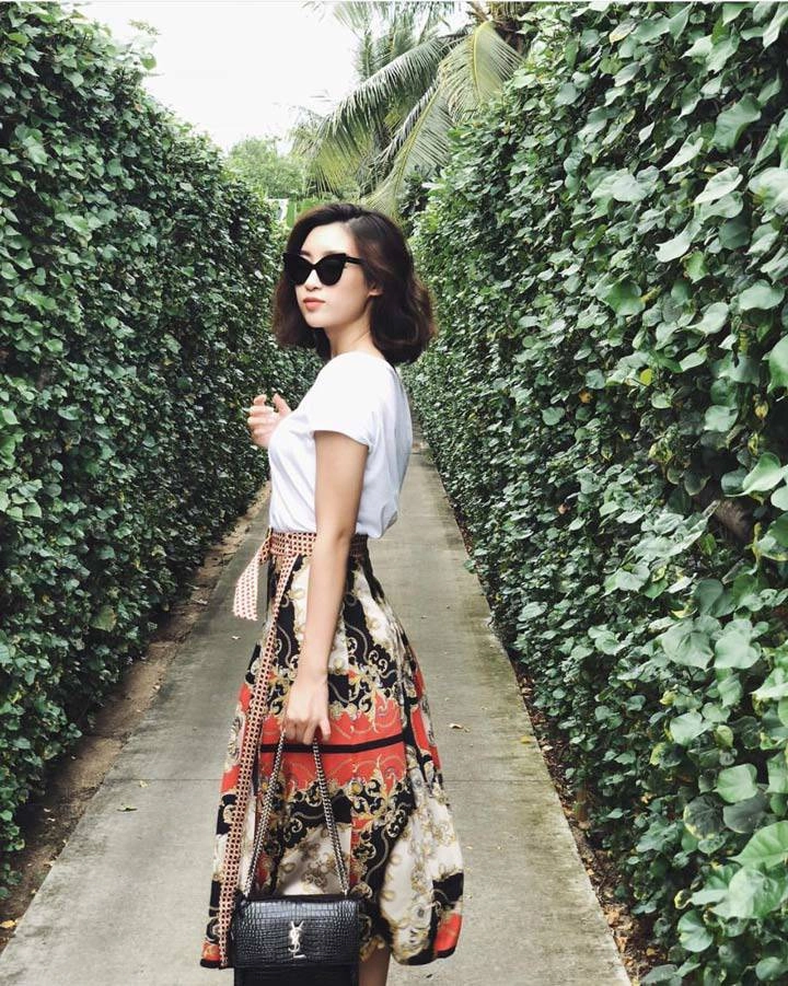 Ai bảo cứ làm hoa hậu thì tha hồ hàng hiệu hãy nhìn 2 người đẹp này thì rõ - 9
