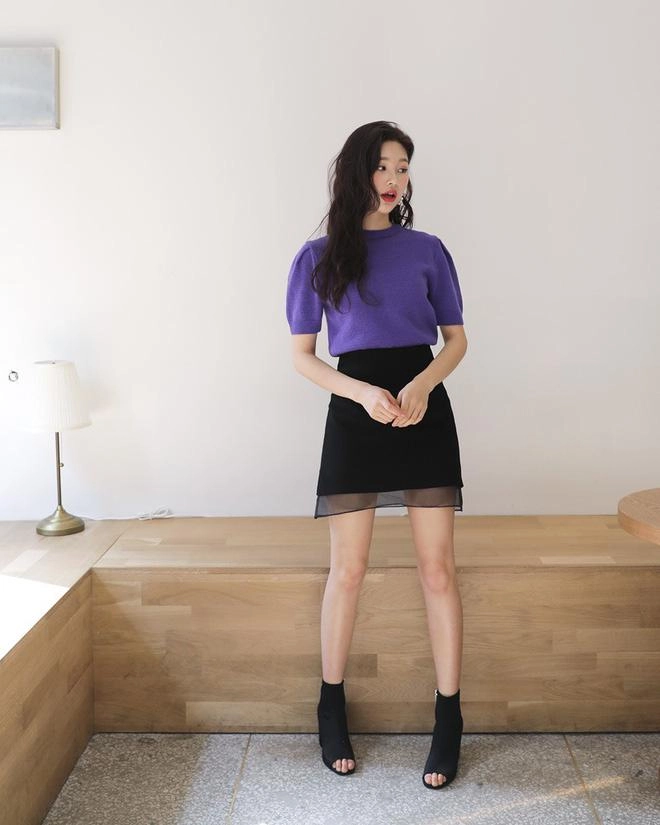 Ai ngờ chiếc áo đơn giản công nương anh mặc lại thành món đồ chị em mê nhất thu này - 8