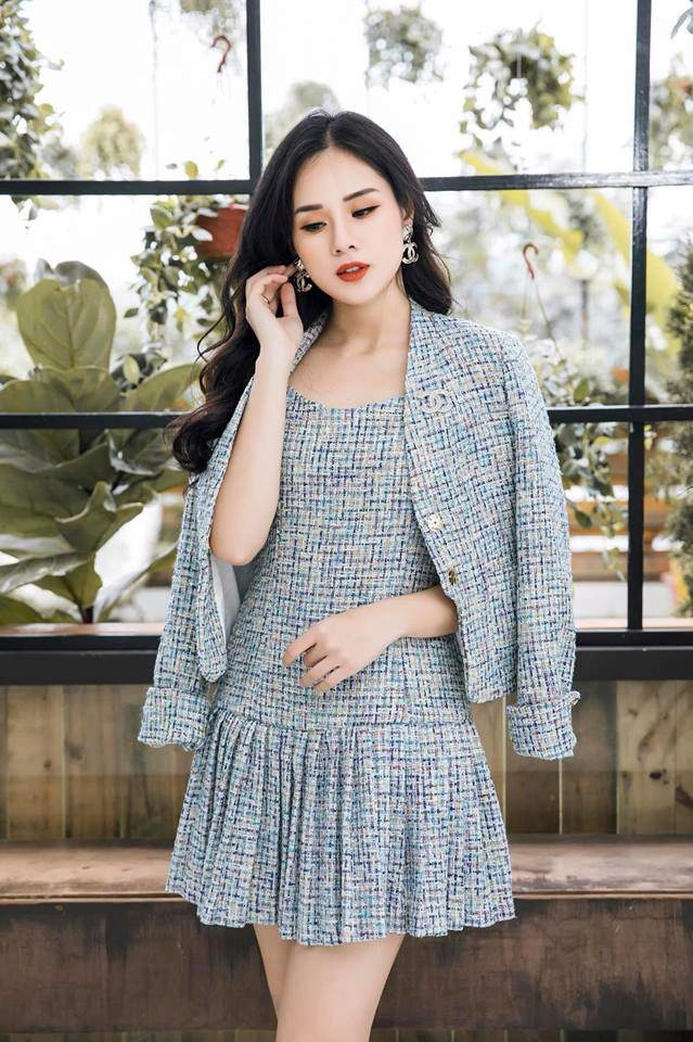 Bạn gái cầu thủ trọng đại xách túi 80 triệu sang chảnh đi thi miss world việt nam 2019 - 18