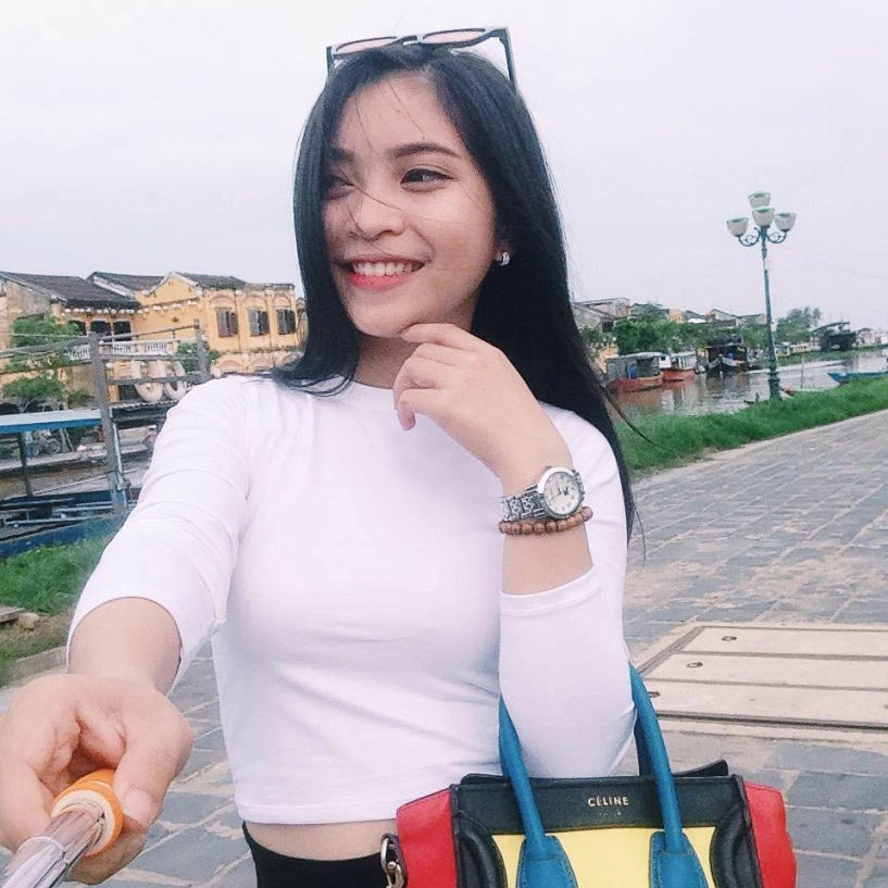 Bạn gái quang hải không chỉ xinh như hotgirl mà còn có gout thời trang siêu nữ tính - 8