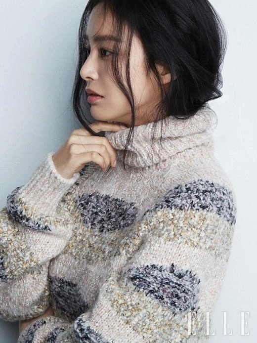 Bố mẹ giàu 2 vợ chồng đều kiếm bộn tiền nhưng kim tae hee lại giản dị khó tin - 3