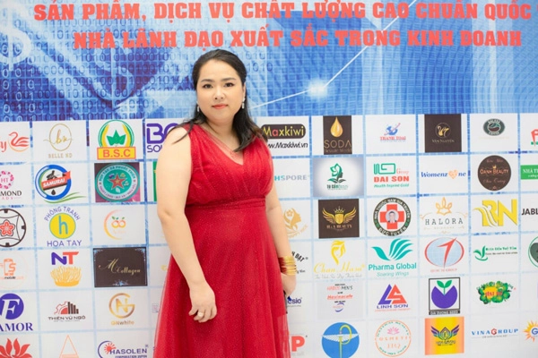 Ceo lê kiều trang vinh dự đưa mỹ phẩm chan hasu ghi danh cùng lúc hai giải thưởng vàng - 4