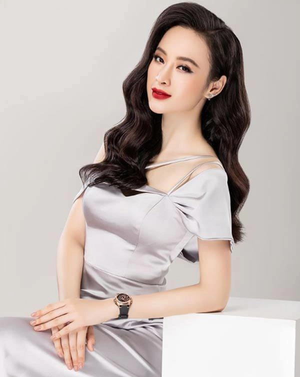 Còn đâu nữ hoàng sexy angela phương trinh giờ đây ăn vận nền nã hơn xưa bội phần - 14