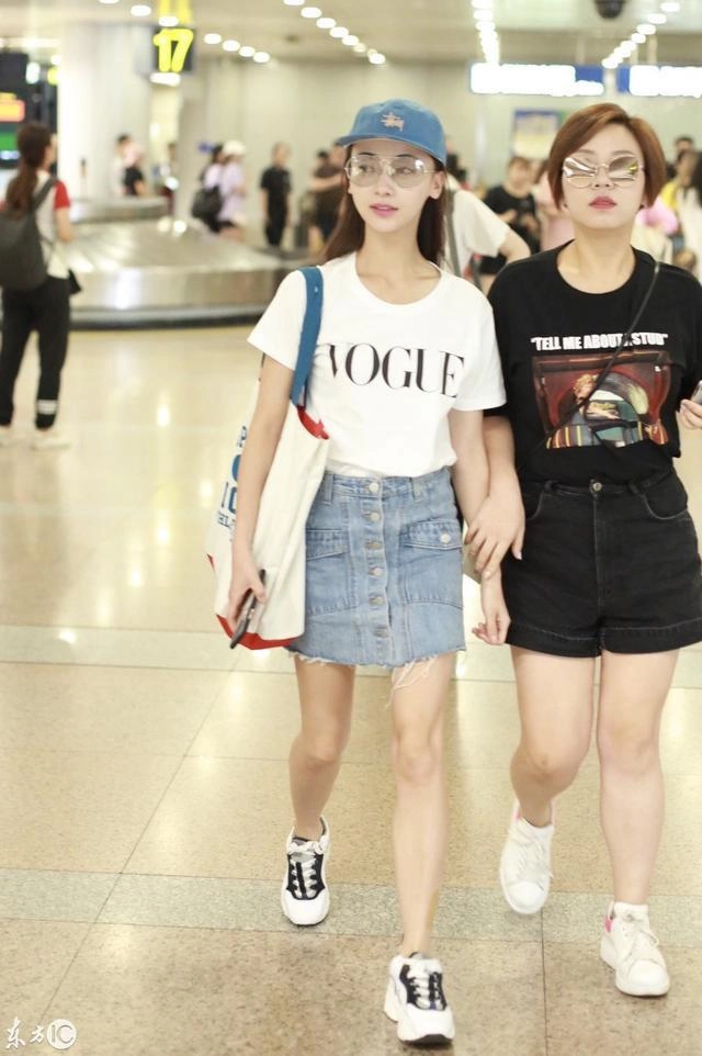 Cứ mải miết giảm cân nhưng chị em không hề biết rằng gầy quá mặc đồ cũng xấu - 1