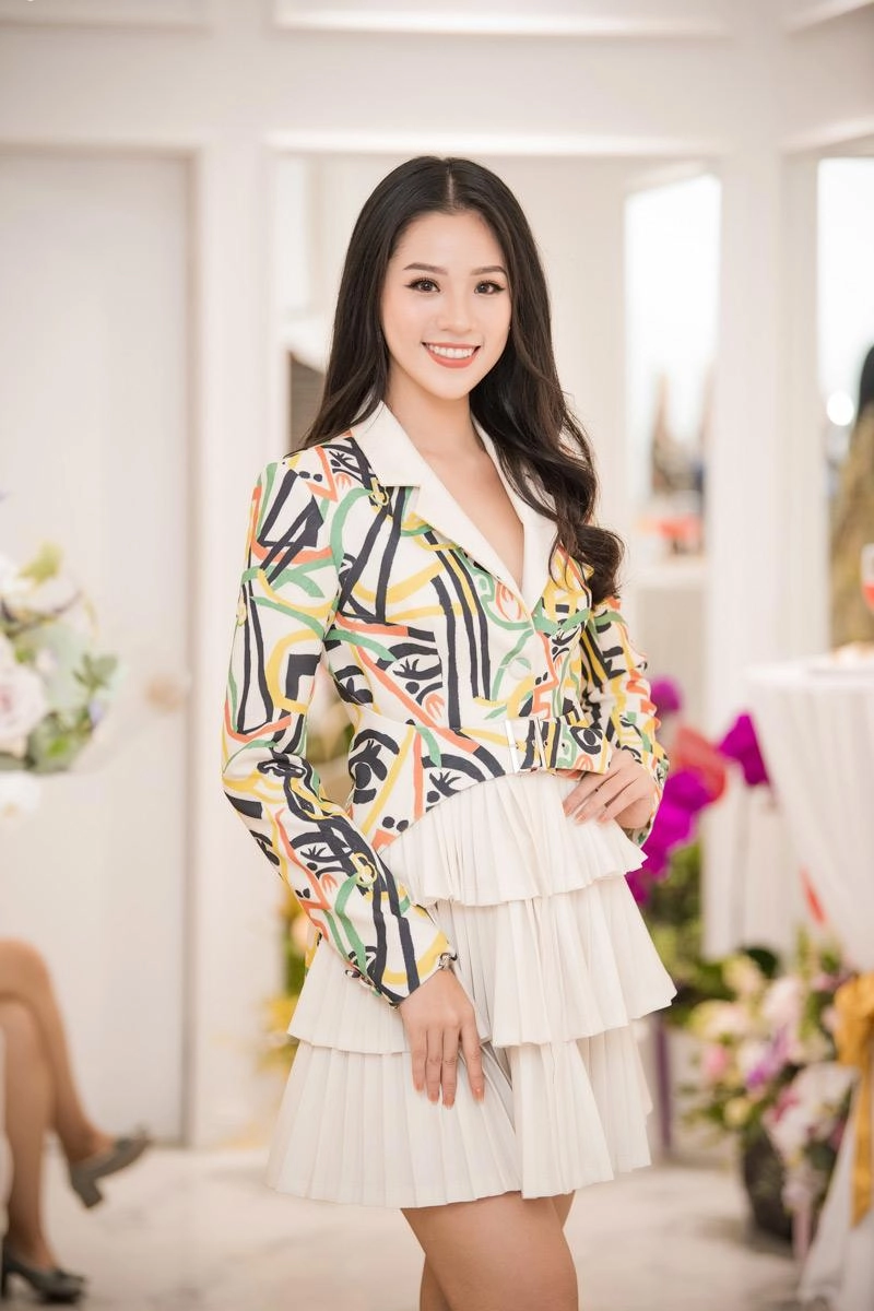 Đăng quang hoa hậu đã 10 năm thùy lâm vẫn trẻ đẹp như lần đầu đội vương miện - 12