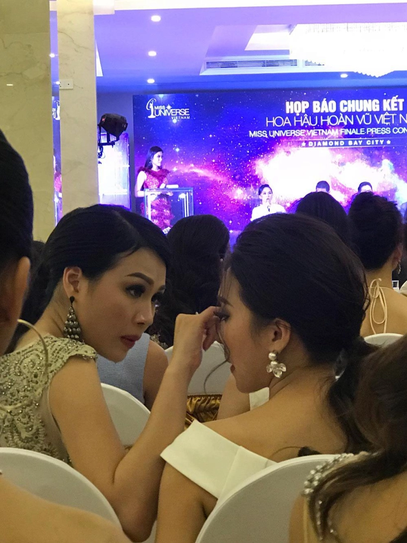 Đây chính là khoảnh khắc đẹp và ngọt ngào nhất hoa hậu hoàn vũ việt nam 2017 - 9