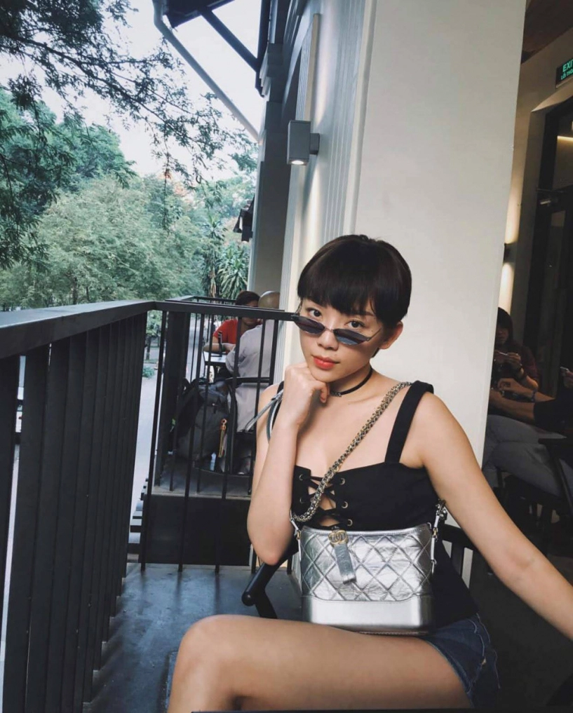 Đây là 3 người đẹp sở hữu bộ sưu tập kính đắt đỏ bậc nhất vbiz - 16