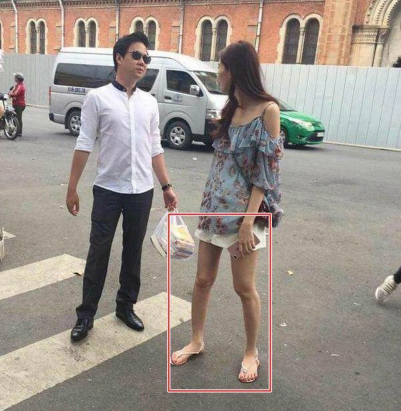 Đều có khuyết điểm ở chân nhưng không ai biết vì phạm hương thu thảo mặc đồ rất khéo - 1