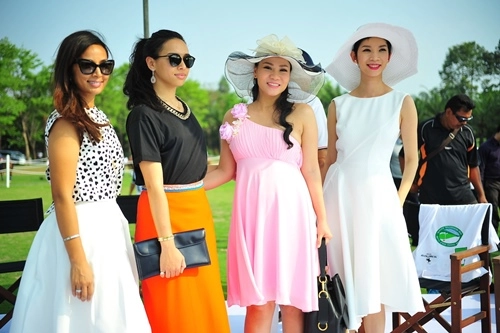 Diễm hương sành điệu bên cạnh kỳ duyên - 16