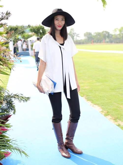 Diễm hương sành điệu bên cạnh kỳ duyên - 12