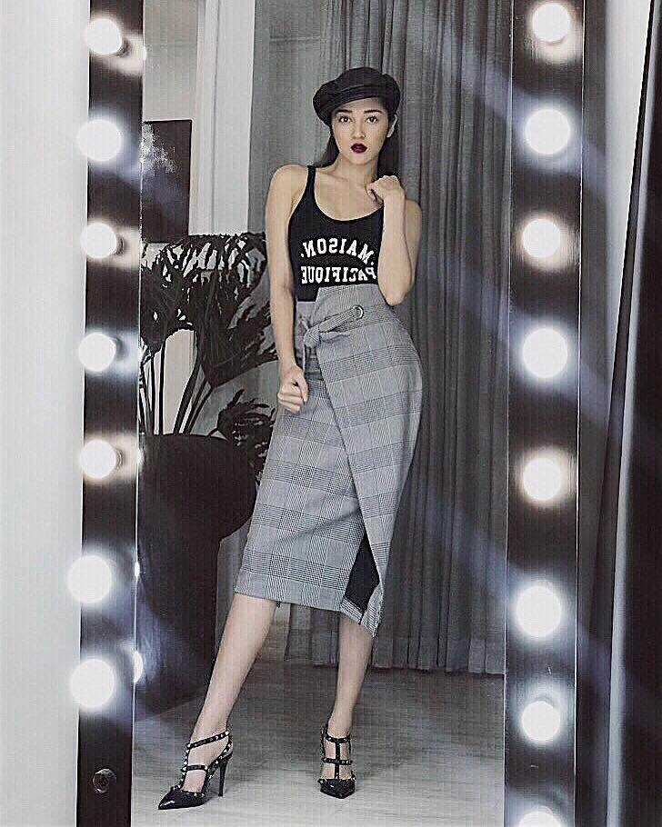 Diện đồ bơi đi ăn cưới đã đành bảo anh còn mê mệt món đồ cũ này hoài không chán - 2