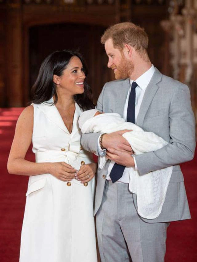 Điều lo sợ của meghan đã tới vòng 2 lồ lộ sau sinh nhưng lại được khen hết lời vì - 2