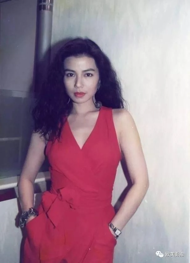 Dù xưa hay nay những kiểu đồ này vẫn giúp loạt người đẹp được phong đại mỹ nhân - 2