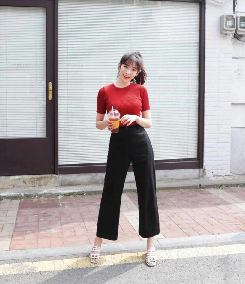 Đừng nghĩ chỉ có gọt cằm mặt mới thon chọn đúng kiểu áo tiết kiệm được khối tiền thẩm mỹ - 15