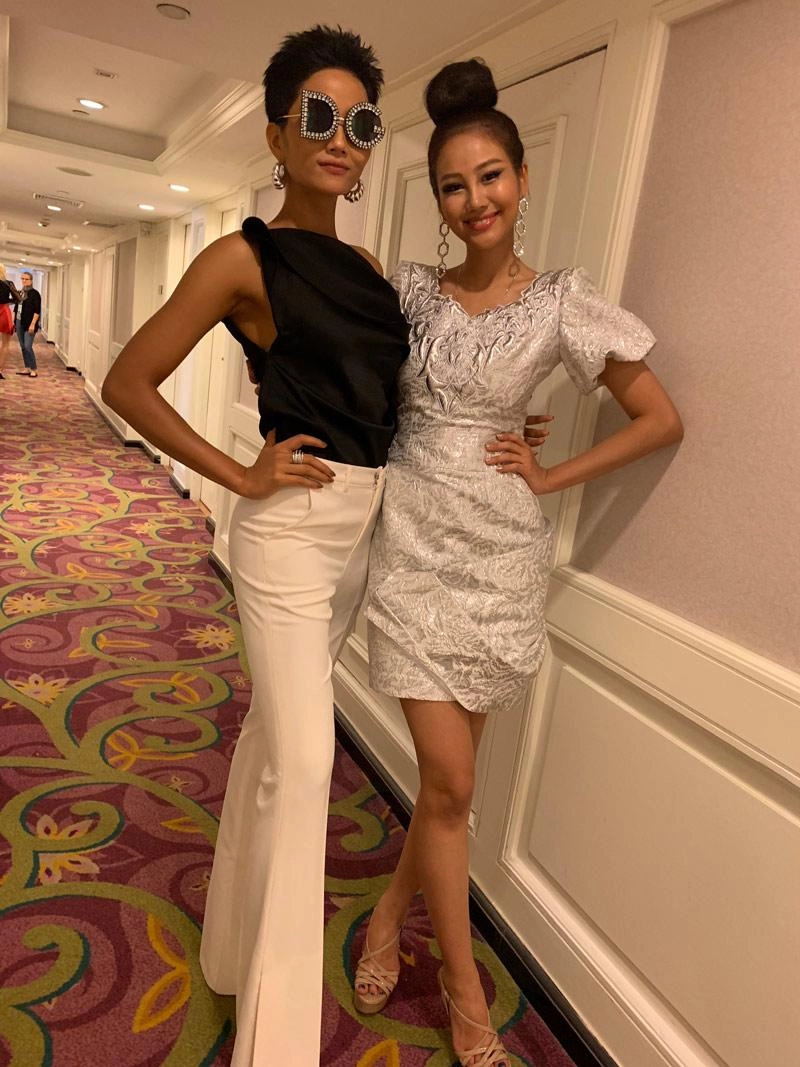 H hen niê ăn mặc đẹp chặt chém dàn thí sinh miss universe 2018 không thương tiếc - 6
