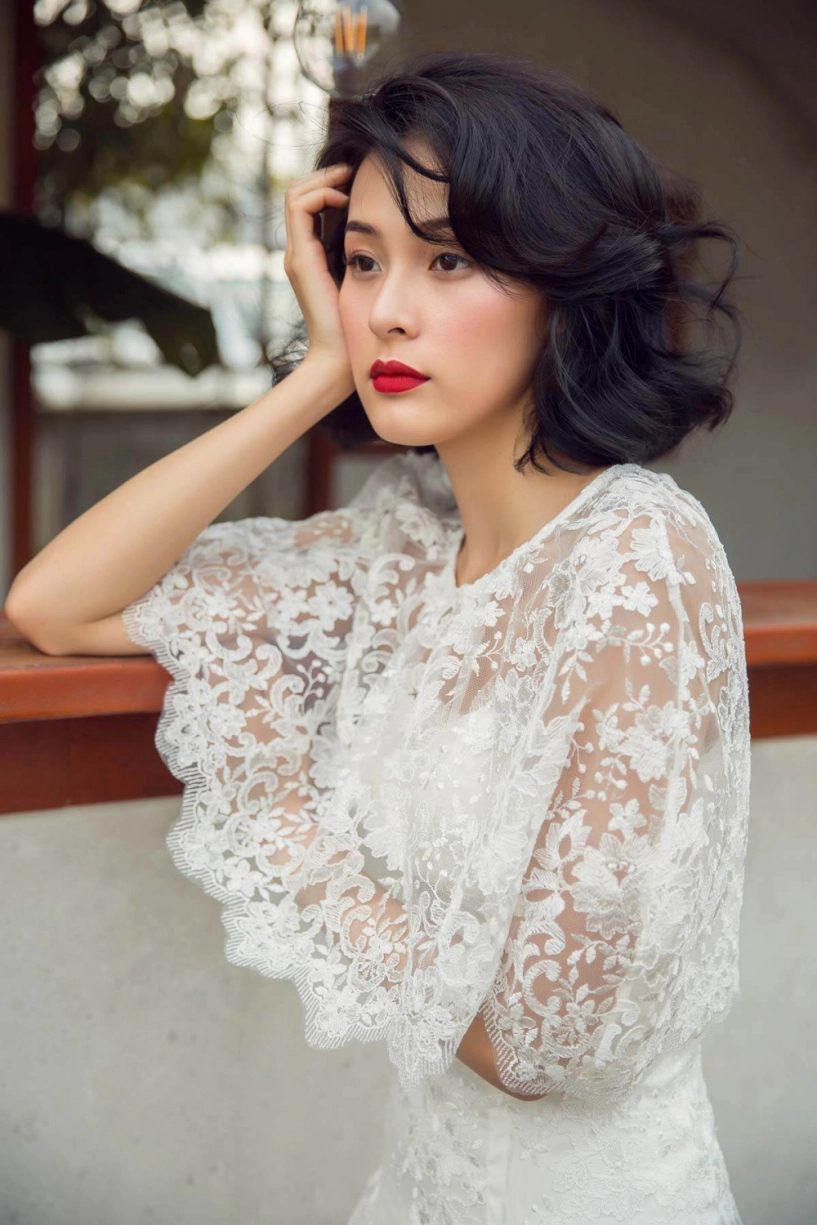 Hạ vi trở lại với nhan sắc rạng rỡ sau khi bị chê gầy hốc hác - 3