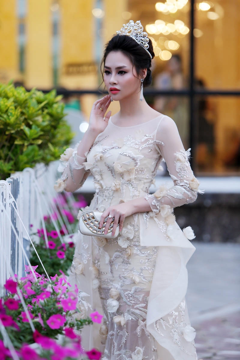 Hoa hậu biển thùy trang tiết lộ lý do im ắng sau 1 năm đăng quang - 6