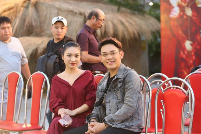 Hoàng thuy tranh thủ chạy show khi chung kết hoa hậu hoàn vũ đến gần - 11