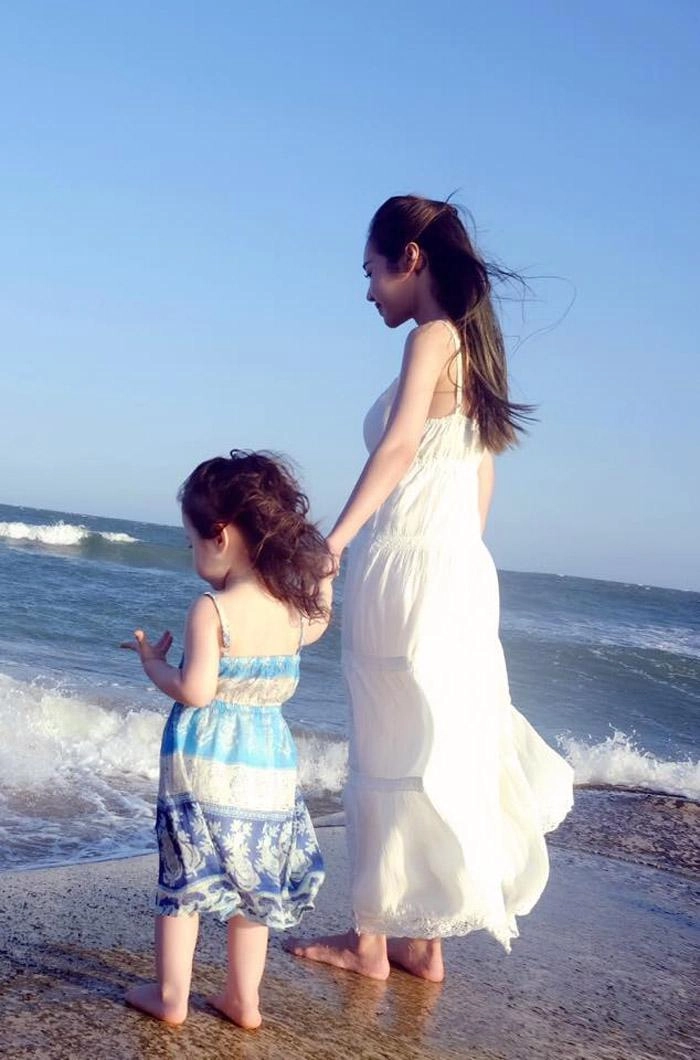 Học tăng thanh hà phạm hương chọn maxi mặc chục năm cũng không lo lỗi mốt - 12