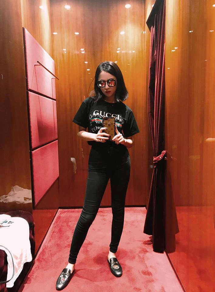 Hương giang idol tạo dáng nhanh như tia chớp không kém các người mẫu nổi danh - 5