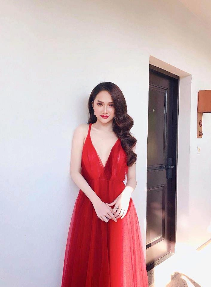 Hương giang idol tiếp tục dẫn đầu tại hoa hậu chuyển giới quốc tế 2018 - 7
