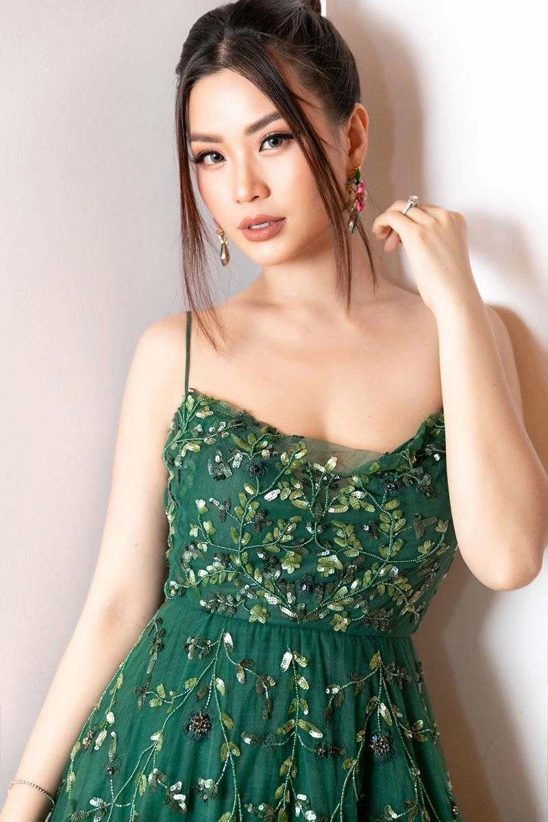 Không còn là hoa hậu nghèo nhất vbiz đỗ mỹ linh mang trang sức tiền tỷ thắp sáng thảm đỏ - 9