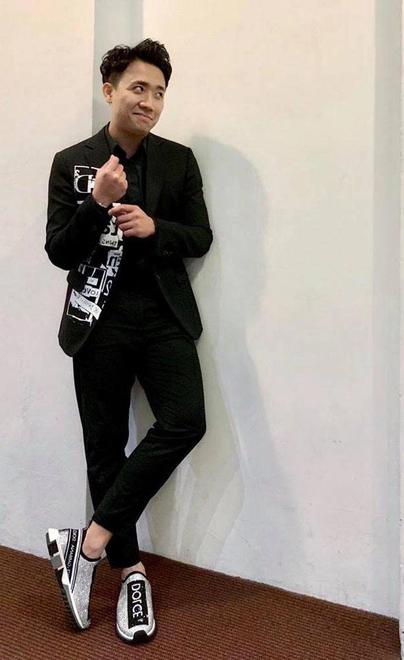 Không hổ danh là mc triệu đô trấn thành mua 1 lúc 14 chiếc ghim cài áo hàng hiệu - 1