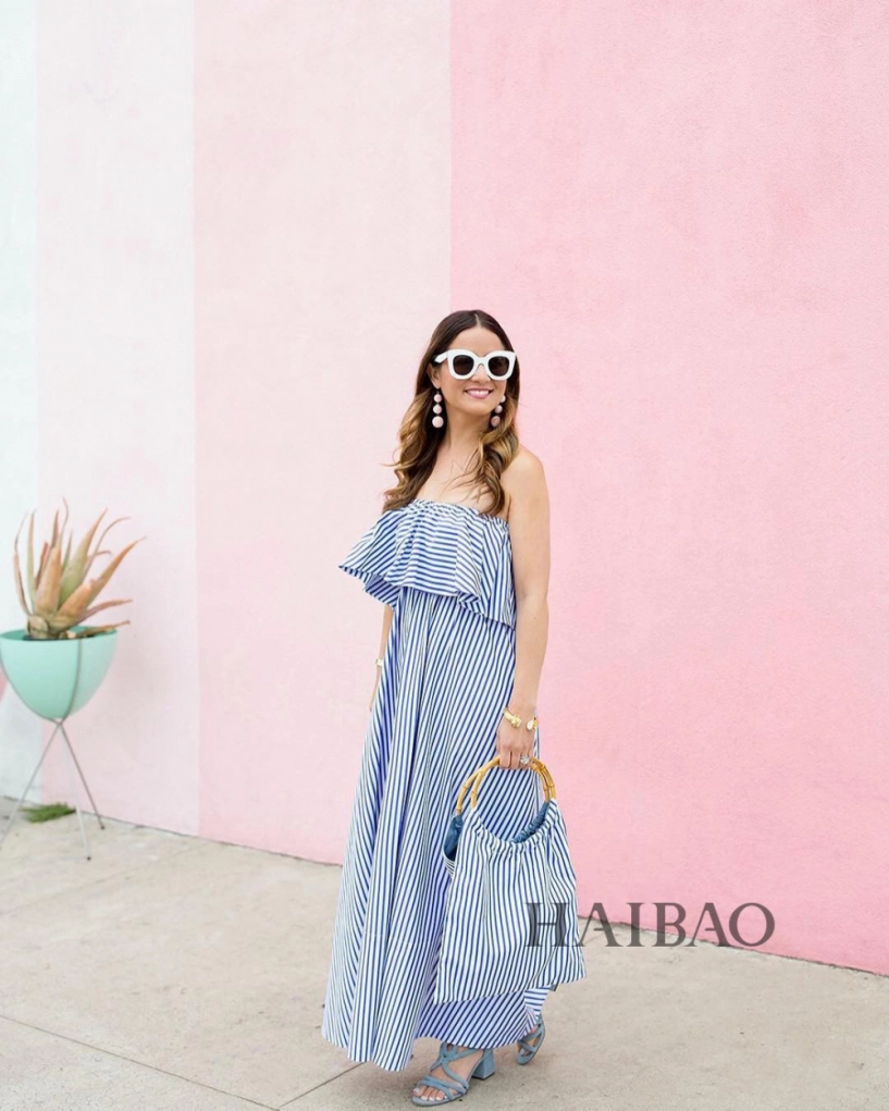 Kỳ lạ cô gái thấp bé như cái kẹo nổi tiếng nhờ mặc đẹp nhưng không bao giờ lộ mặt - 3