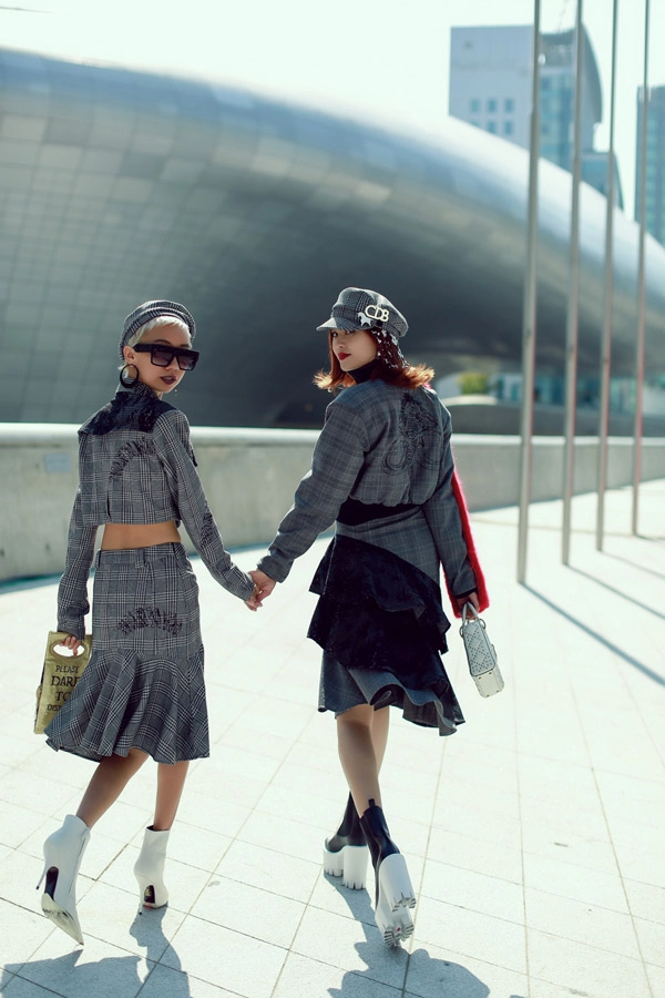 Lan ngọc jolie nguyễn mang hàng hiệu khuấy đảo seoul fashion week ngày đầu - 5