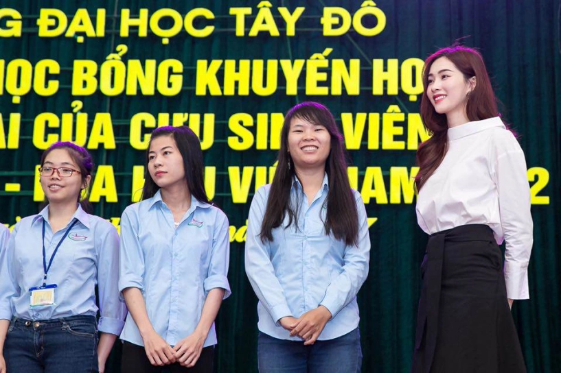 Lấy chồng đại gia nhưng hoa hậu đặng thu thảo vẫn tiết kiệm diện đi diện lại đồ cũ - 8