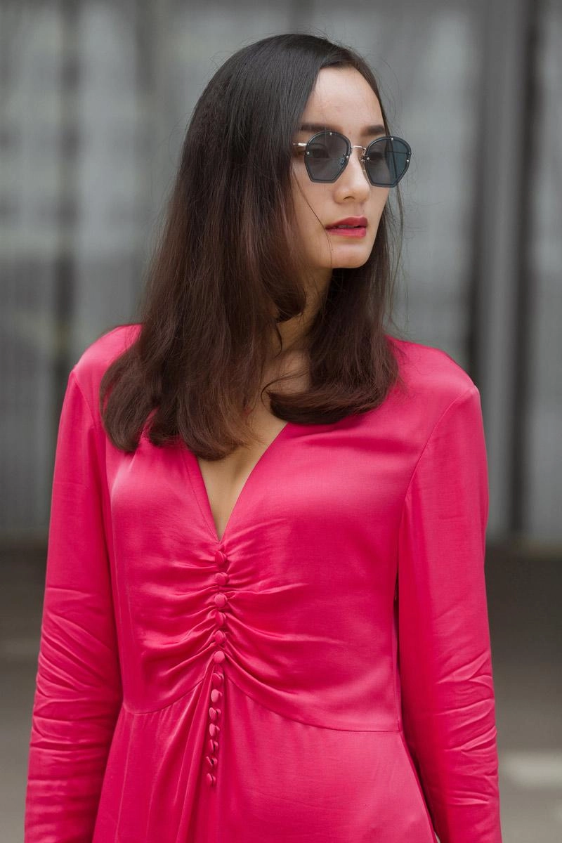Lê thuý lê xuân tiền mid nguyễn khoe street style chất ngất tổng duyệt show thời trang - 1
