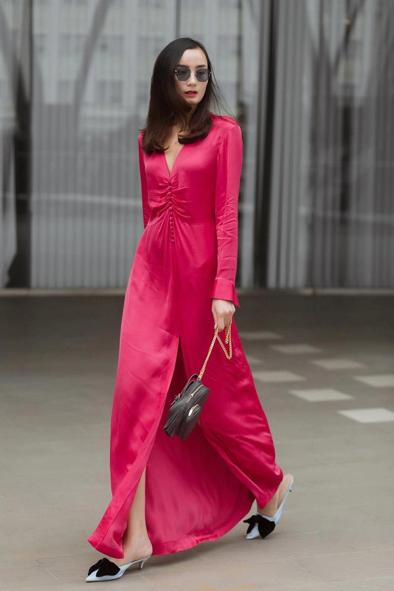 Lê thuý lê xuân tiền mid nguyễn khoe street style chất ngất tổng duyệt show thời trang - 2