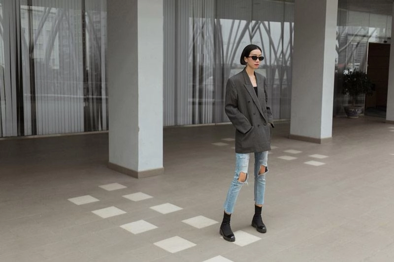 Lê thuý lê xuân tiền mid nguyễn khoe street style chất ngất tổng duyệt show thời trang - 11